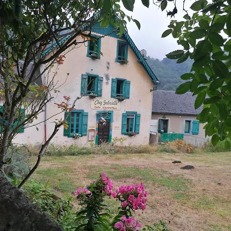 Auberge Chez Gabrielle Beaudéan Exterior foto